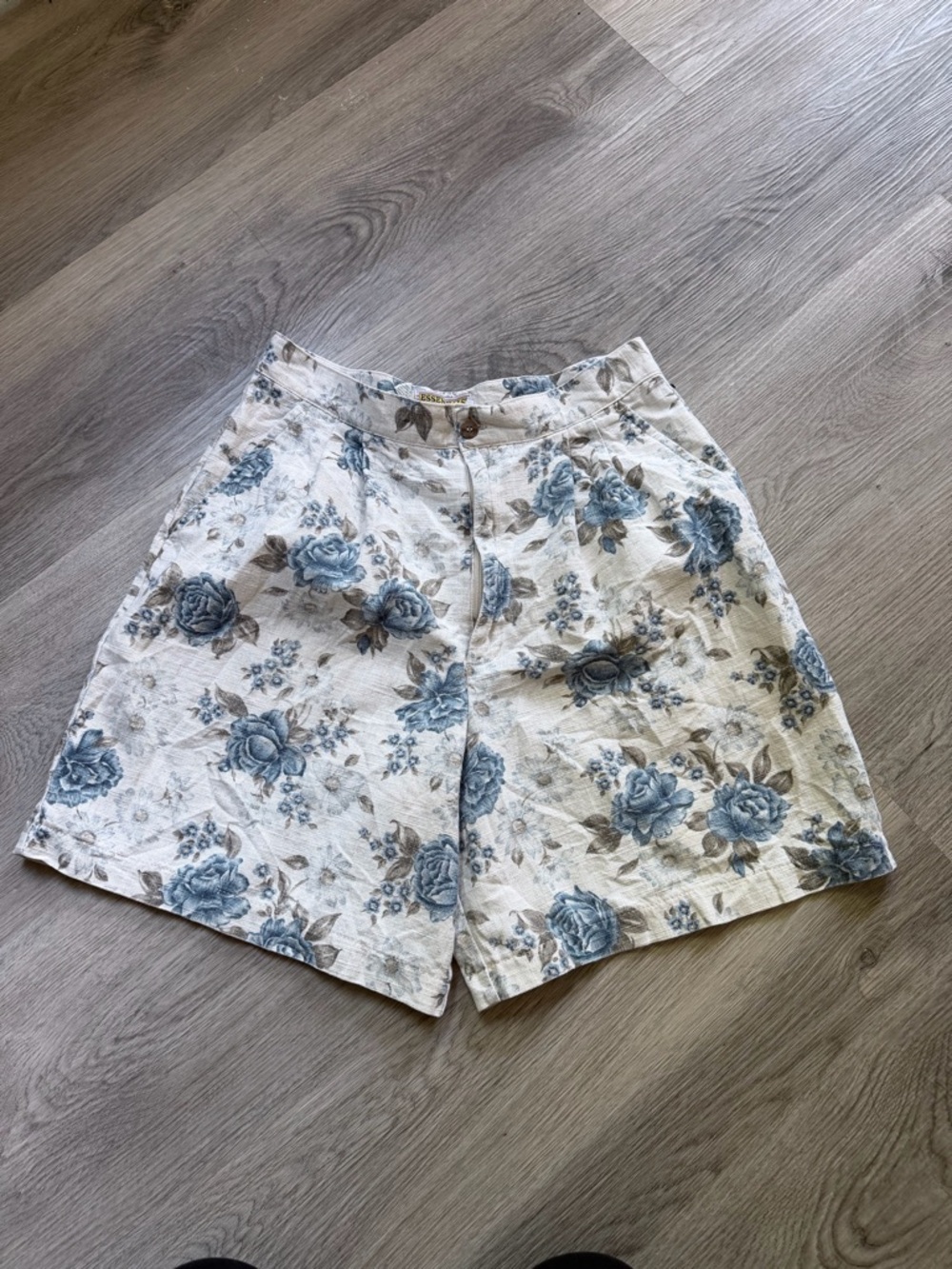 Essentials Floral High-Waist Shorts — Blue & Cream